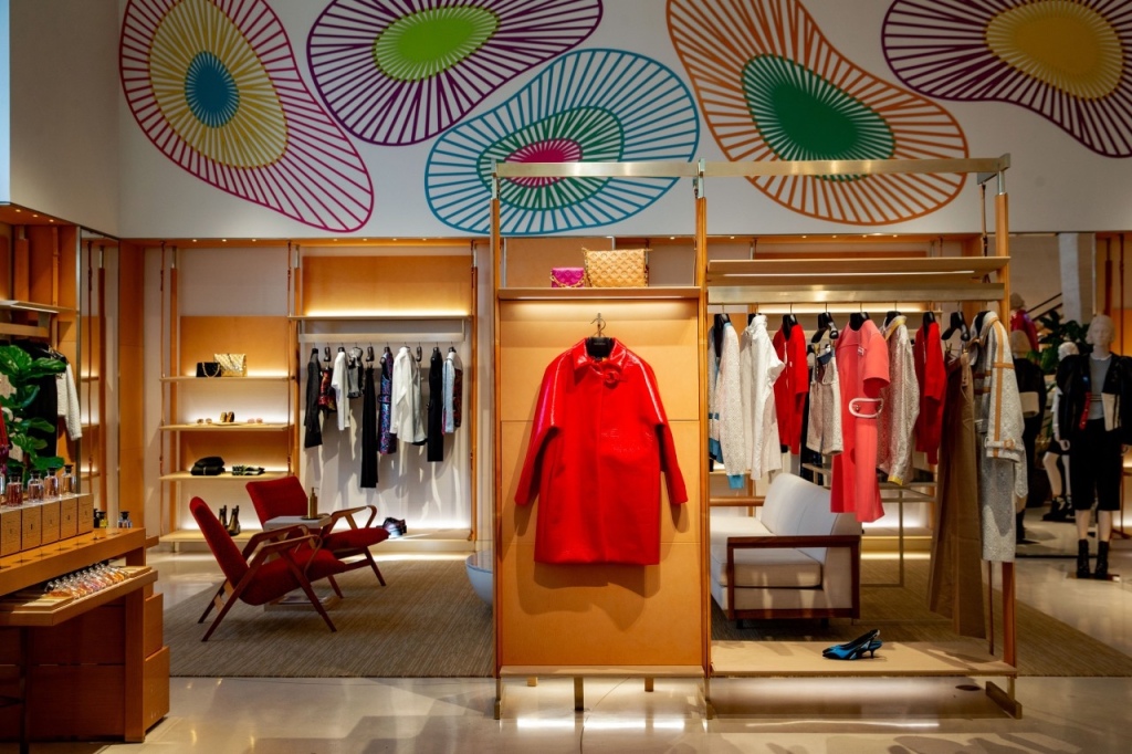 Discover Louis Vuitton, one of our interior design projects • Manerba